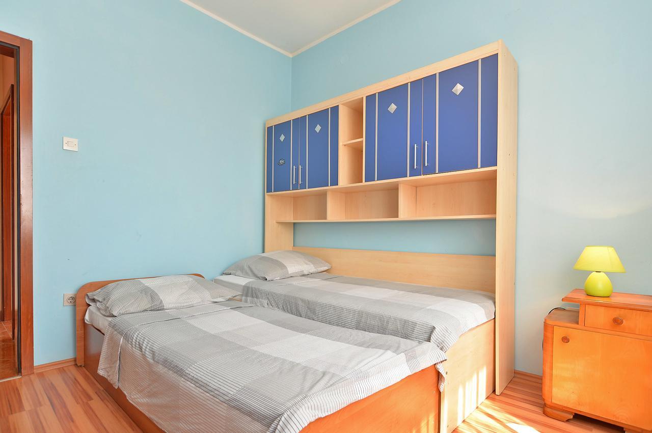 Apartments Gracijano 1724 Ližnjan Kültér fotó