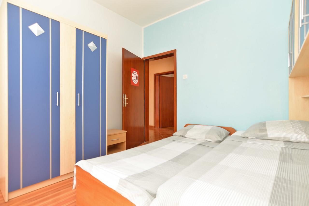 Apartments Gracijano 1724 Ližnjan Kültér fotó